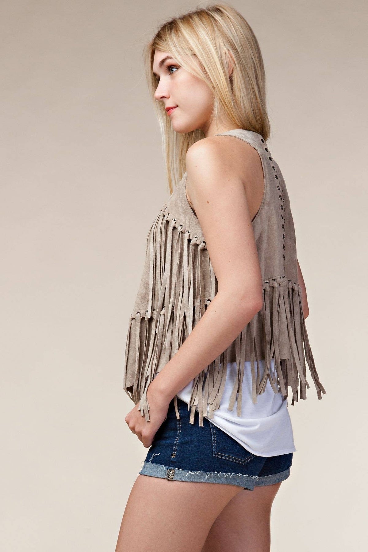Fringe Vest with Eyelets: Camel / L