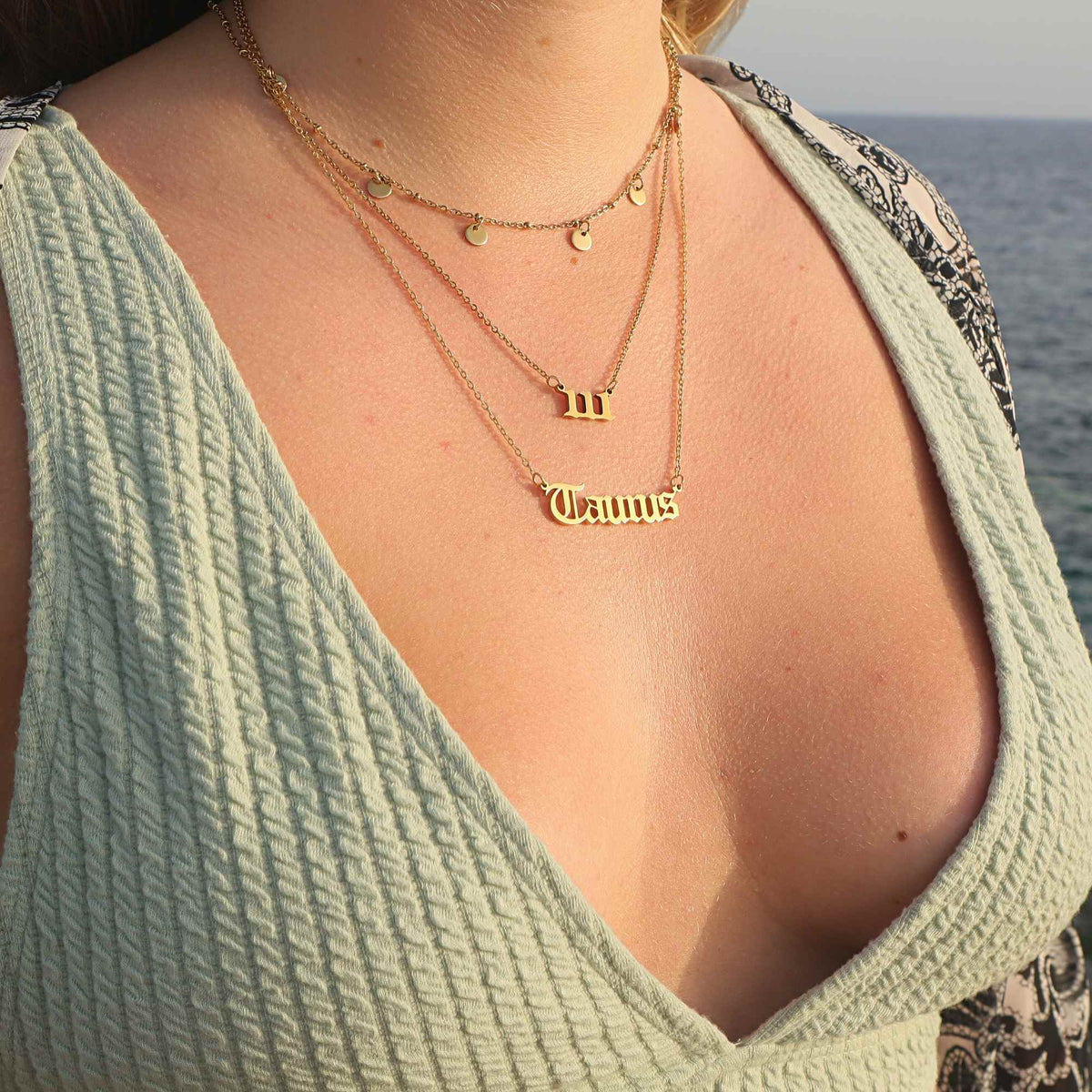 Summer Vibes Disc Necklace