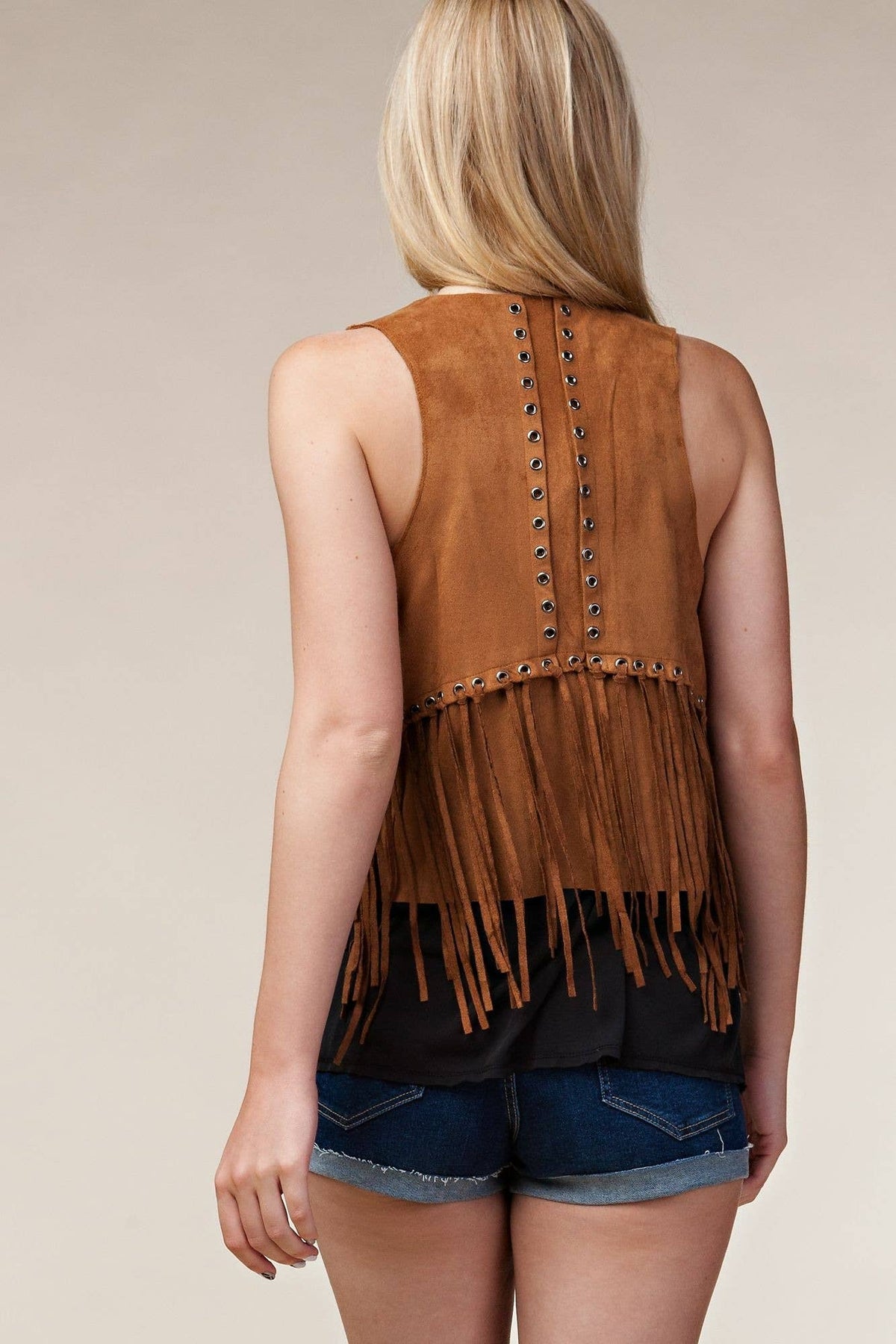 Fringe Vest with Eyelets: Camel / L
