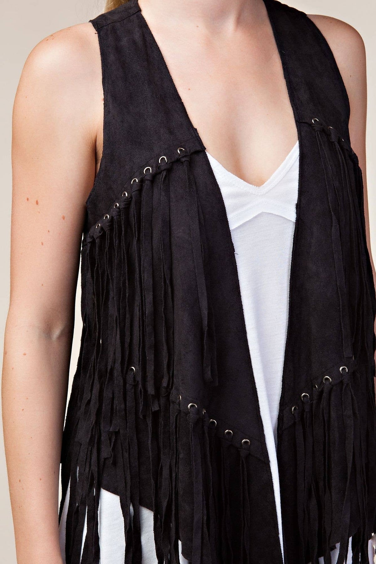 Fringe Vest with Eyelets: Camel / L