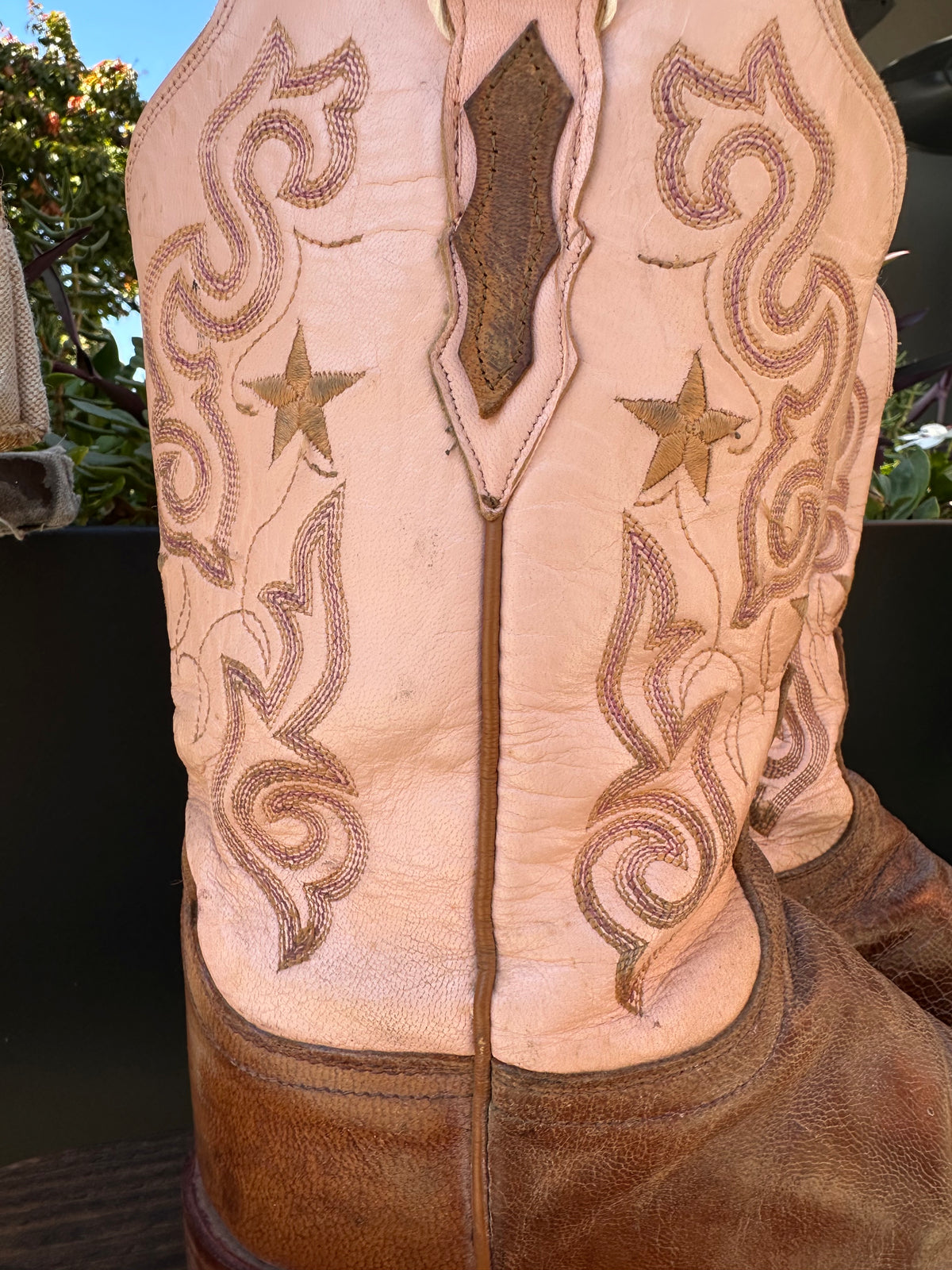 Resale Deals 1883 by Lucchese 2000 Brown/Pink Western Cowgirl Boots Size 9C