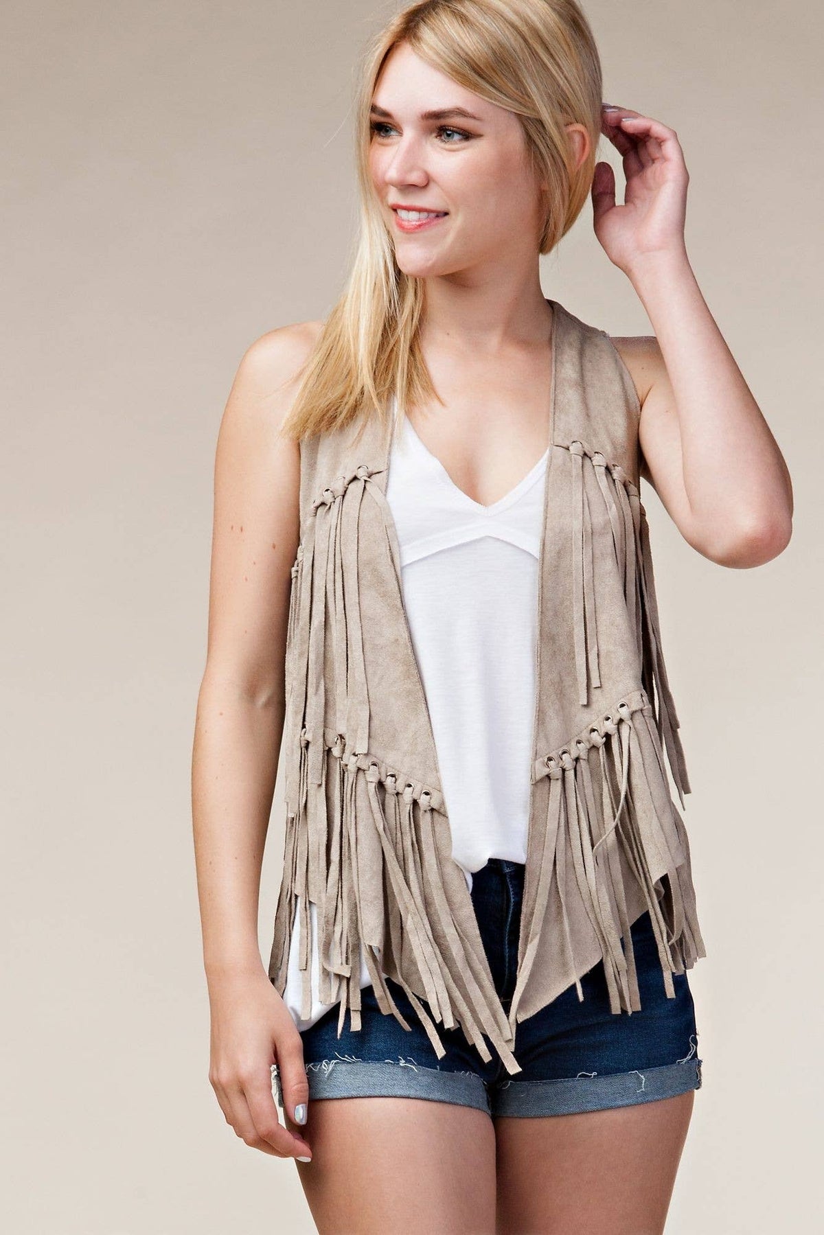 Fringe Vest with Eyelets: Camel / L