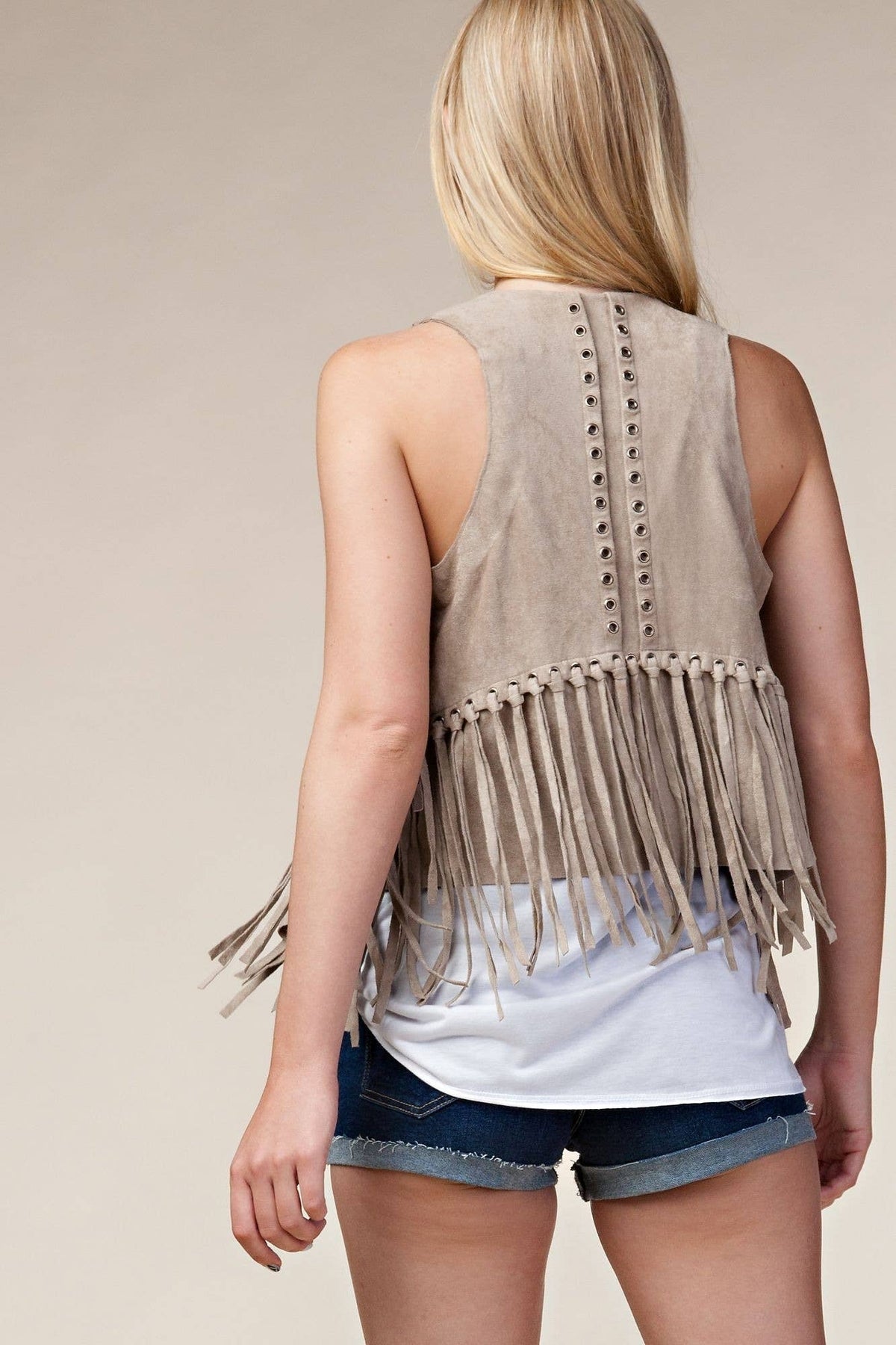 Fringe Vest with Eyelets: Camel / L