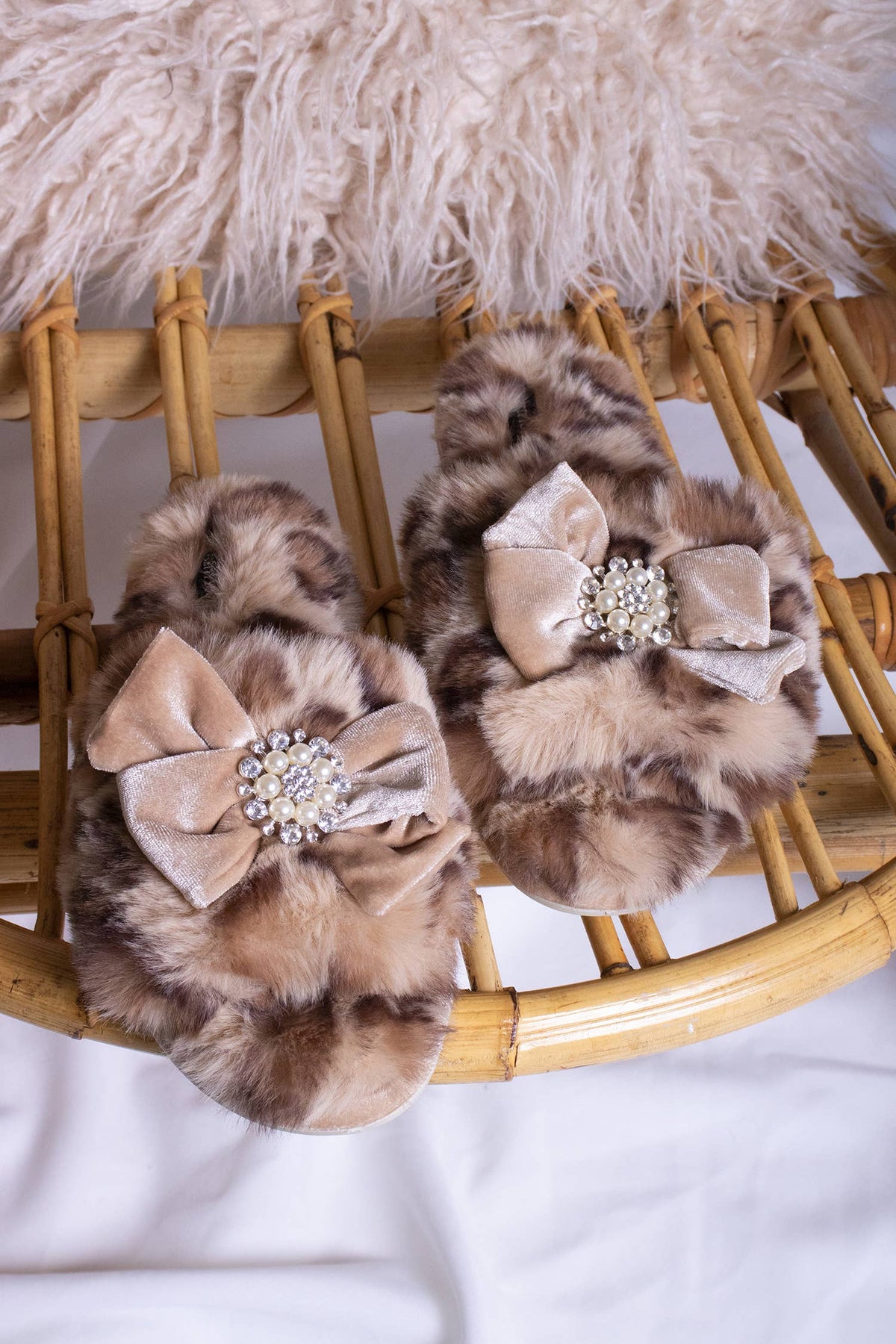 Anya Embellished Slider Slippers in Leopard Print: Leopard / M = UK 4.5-5.5 / EU 38-39 / US 6.5-7.5