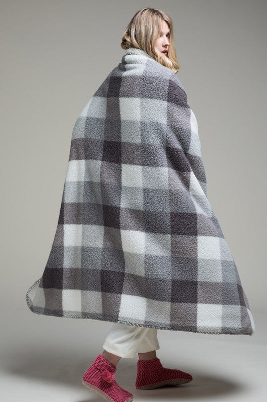 Grey Plaid Sherpa Throw Blanket