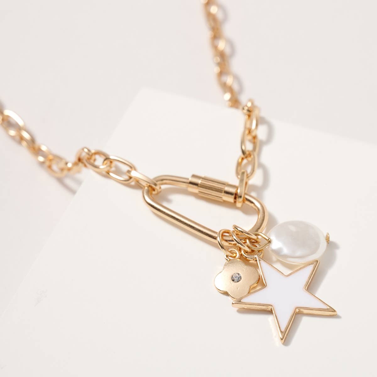 Star Pearl Charms Chain Linked Necklace