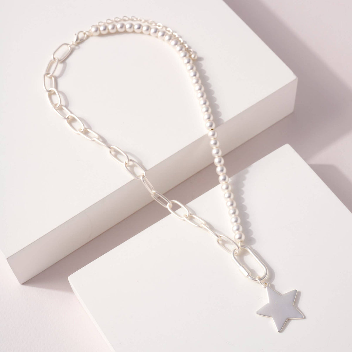 Star Charm Chain Linked Short Necklace